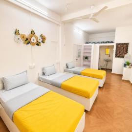 Elite Hostel- Only For Men's