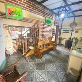 Alojamientos Traveland, hotel in Pichilemu