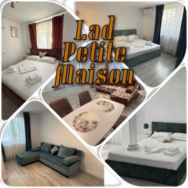 Lad Petite Maison - FREE Privat Parking -