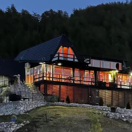 Tara Lago - Private Spa Retreat