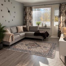 Amber Apartment