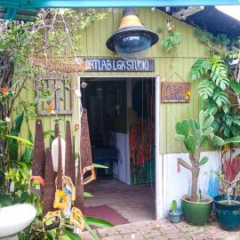 Artlab lgk Guesthouse – hotel w mieście Pantai Kok