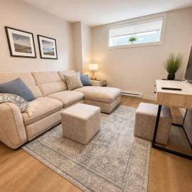 Westshore Oasis 1-Bedroom Victoria Retreat