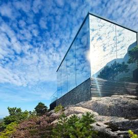 Speilhus med badestamp - en unik naturopplevelse: Solem şehrinde bir otel