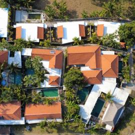 ABG Villas - Agrowisata Amed، فندق في آميد