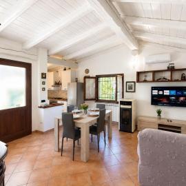Casotta Luca, hotel v destinaci Vigevano