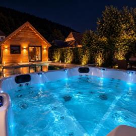 L Instant Suspendu Chalet Jacuzzi Sauna Piscine, hotel din Rimbach-près-Masevaux