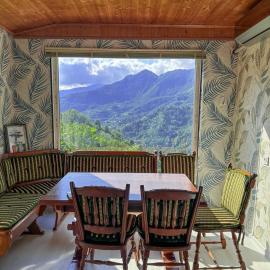 Guest House AKU'TSA, hotell sihtkohas K'eda