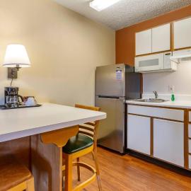 Suburban Studios Albuquerque Uptown, hotel din Albuquerque