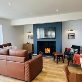 Robins Rest, Bacton - Sleeps 10, hot tub, close to beach