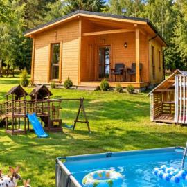 Agroturystyka Polana Giebułtów obok Świeradowa i zamku Czocha, domki całoroczne, ogrzewanie, klimatyzacja, SAUNA - zapytaj o dostępność, hotel v mestu Mirsk