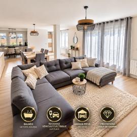 La Parenthèse Dunkerquoise - Appt luxe, balnéo, jardin et garages avec chargeur vh électrique