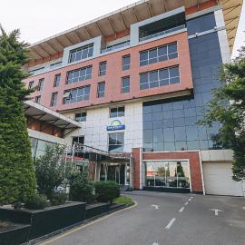 Days Hotel Baku