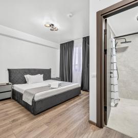 NORTH GATE Rooms, hotel em Afumaţi