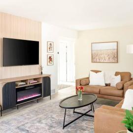 Modern 4BR Retreat - Sauna, Arcade & Fire Pit