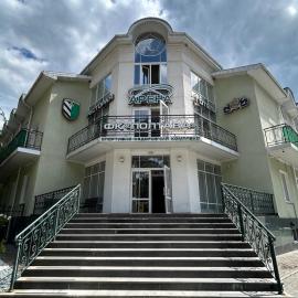 Арена Готель, ξενοδοχείο σε Poltava