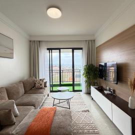 1BR NEAR UN & Gigiri, Two Rivers, Village market with Pool &Gym Ruaka, viešbutis mieste Ruaka