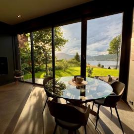 Lake apartment
