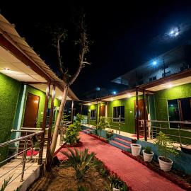 Kedar Yatra Resort – hotel w mieście Gupta Kāshi