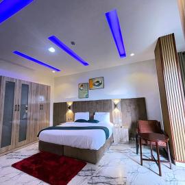 De Grandeur Apartment Diamond Royal