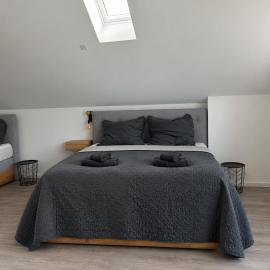 Neuwertiges modernes Apartmenthaus Kerpen - bis 26 Gäste, Aufzug, barrierefrei, Parkplätze, nähe Phantasialand