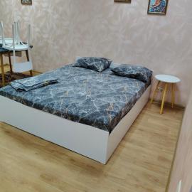 2С Двокімнатна район Сіті - центру