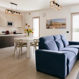Brezza di Bari, Terrace & Free Parking, family and group apartment by Leviora Collection