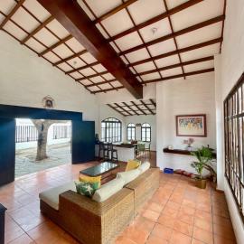 Veranda house beachfront