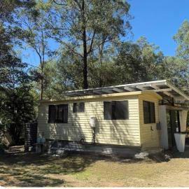 Viesnīca Peaceful Closeburn Bush Cabin pilsētā Closeburn