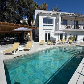 Nice and spacius villa near Fuengi、ミハスのホテル