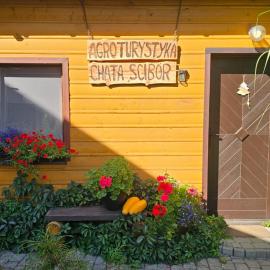 Agroturystyka Chata Ścibór Biecz, хотел в Biecz