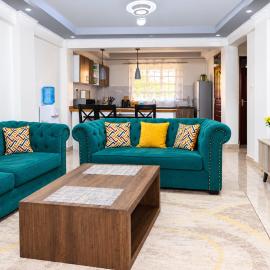 The pine 2 bedroom house California plaza