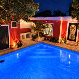 Colonial Villa in Merida Centro 4BR 3BA Private Pool Near Paseo de Montejo