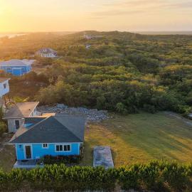 Vacation Haven Cottages, hotel di Rolleville