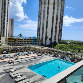 Ala Moana Hotel with Ocean and Pool Views ADA compliant