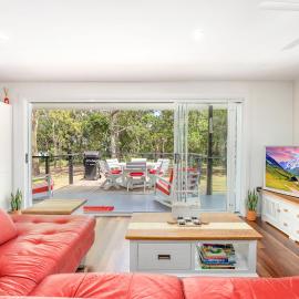 Villa Beachside - Beachfront and Pet Friendly