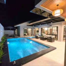 Rivla C Pool Villa near Ao nang beach