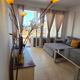 Sea view apartment in Peyia MISTA, hotel a Peyia