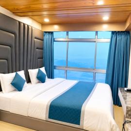 Hotel Win-Ter Ujjain- Luxury Spiritual Retreat Near Mahakaleshwar Temple with Stylish Rooms & Premium Amenities, viešbutis mieste Udžainas