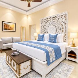 Royal Grandeur Premium Comfort Hotel