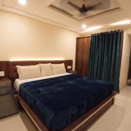 FabHotels Starcrest