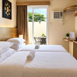 Cozy Suite with Private Patio near Nuvali