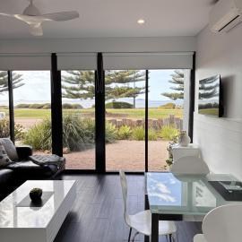 Esperance Waterfront Apartment