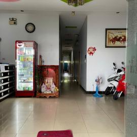 Khách Sạn Lâm Tiên - Lam Tien Hotel, hotel di Bùi Tiếng