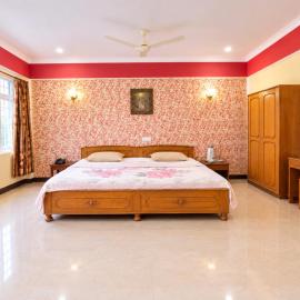 The Himalayan Retreat -Hotel Shambhu Darjeeling Comfortable Family Stay Near Mall Road Comfortable Mountain Getaway