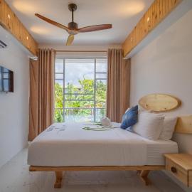Dhoani Maldives Ostrov、Kendhooのホテル