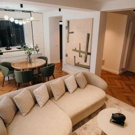 Excelent House Est One