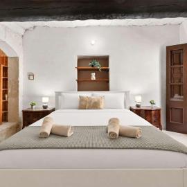 Historic Rabat 4BR Home Steps from Mdina