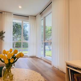 Modern Retreat Near Yarra Valley