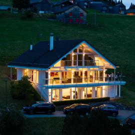 Furx 13 - Designhaus mit Sauna & Panoramablick, 8 Personen